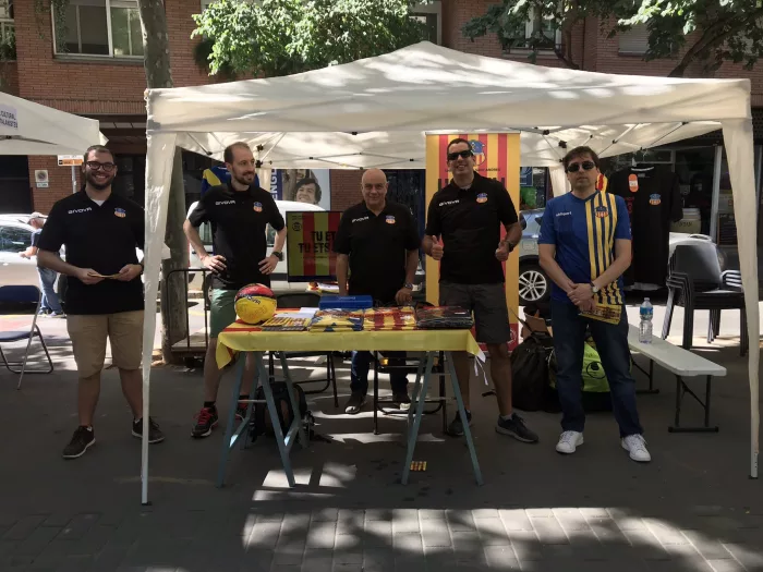 Dissabte, parada del Sant Andreu a Onze de Setembre