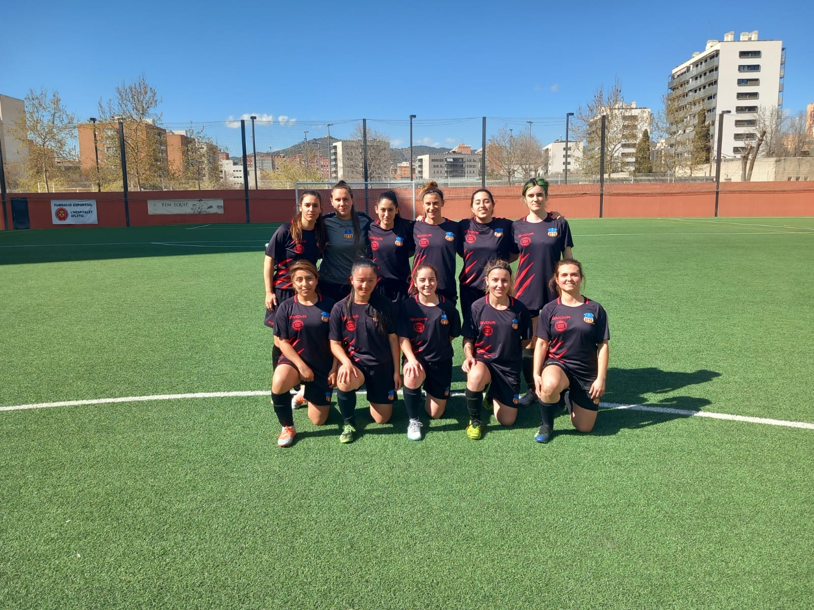 Sense premi (4-2)
